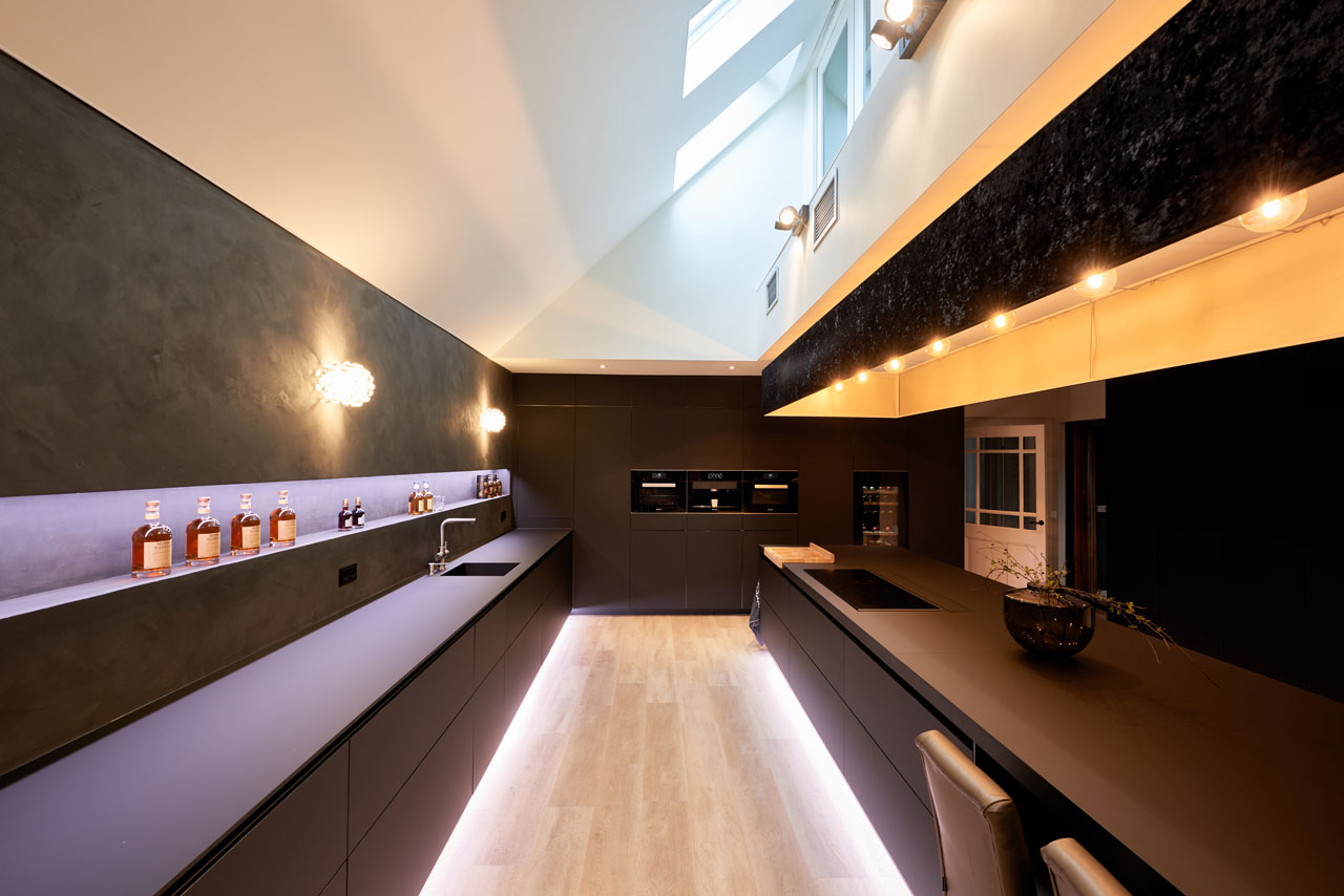 Lieber eine hohe oder eine niedrige Decke in der Küche? | Plameco